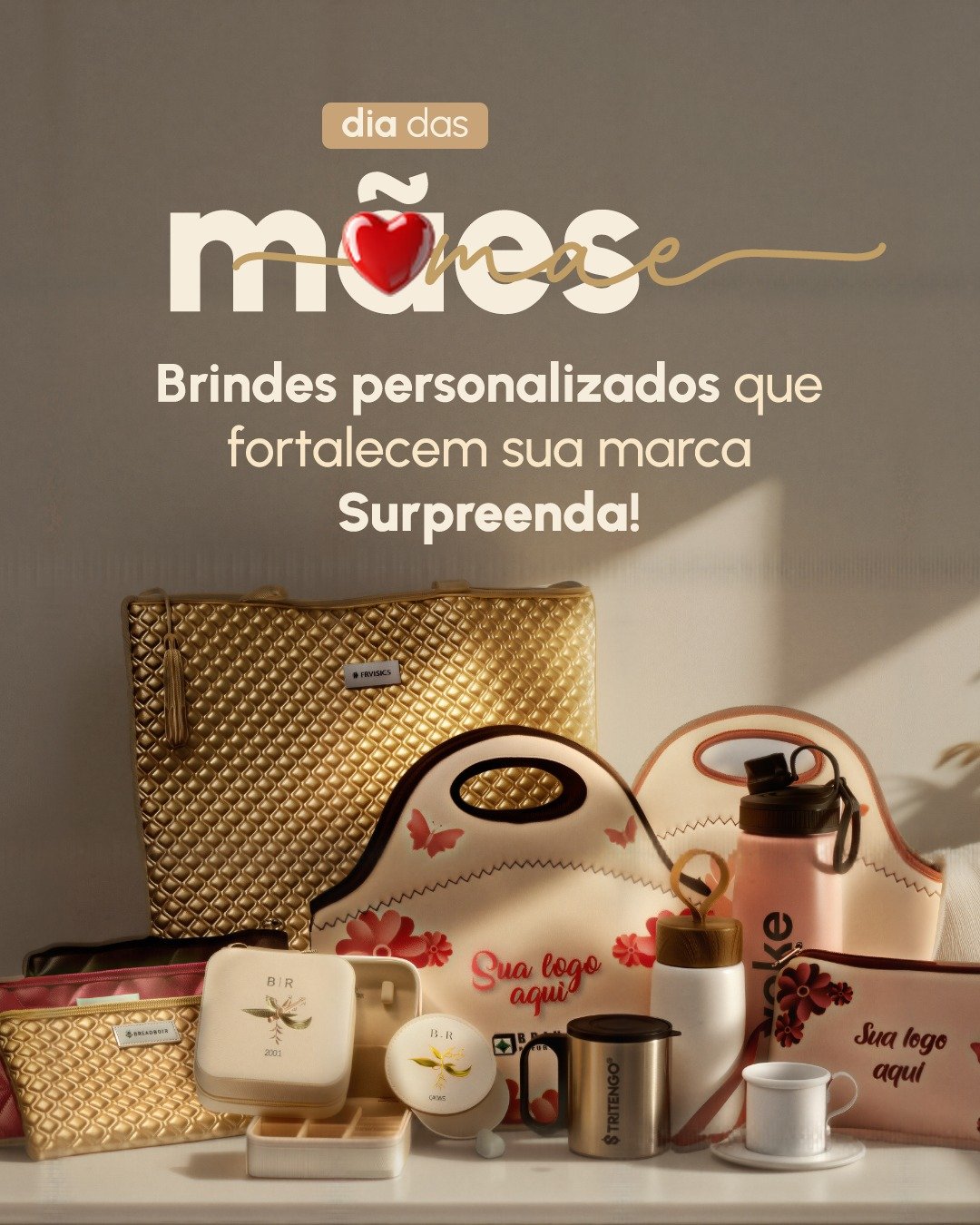 🤍 Celebrar o Dia da Mãe com brindes personalizados é criar ligações que duram. Cada detalhe pensado com carinho, feito para emocionar. 

✨ Surpreenda suas clientes, colaboradoras ou parceiras de negócios com um toque especial da tua marca.

Fale conosco e personalize já os teus brindes corporativos!