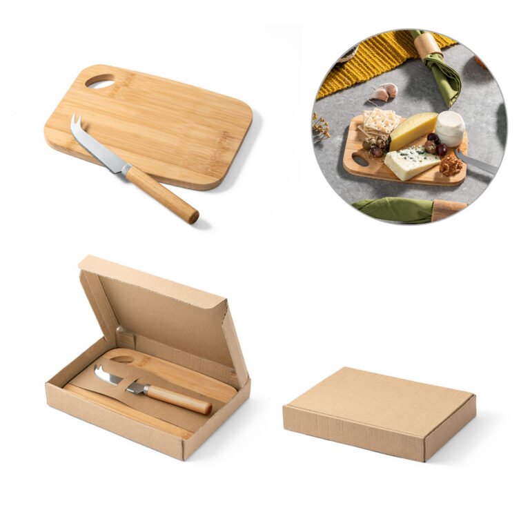 94028-CAPPERO. Conjunto de tábua de corte e pequena faca de queijo em bambu