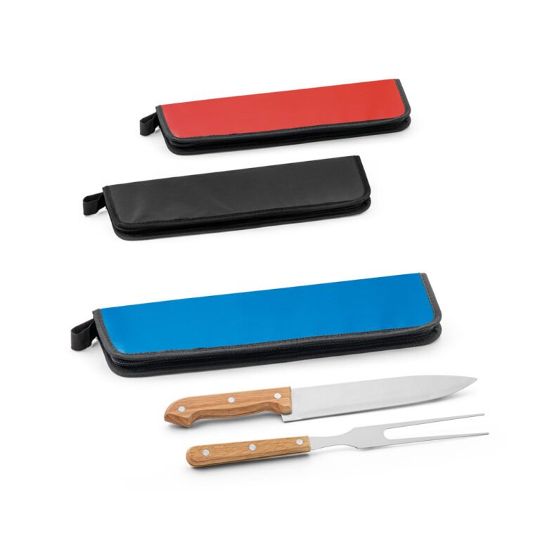 94138-CUBAT. Kit churrasco em estojo em 210D com 2 utensílios em aço inox e madeira seringueira