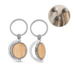95071-HOMER ROUND. Chaveiro redondo em bambu com revestimento em metal